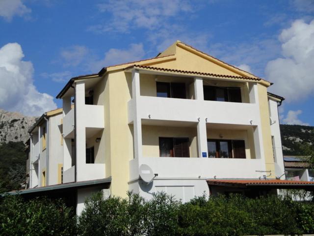 Apartmani Mirjana Apartman 4 Башка Экстерьер фото